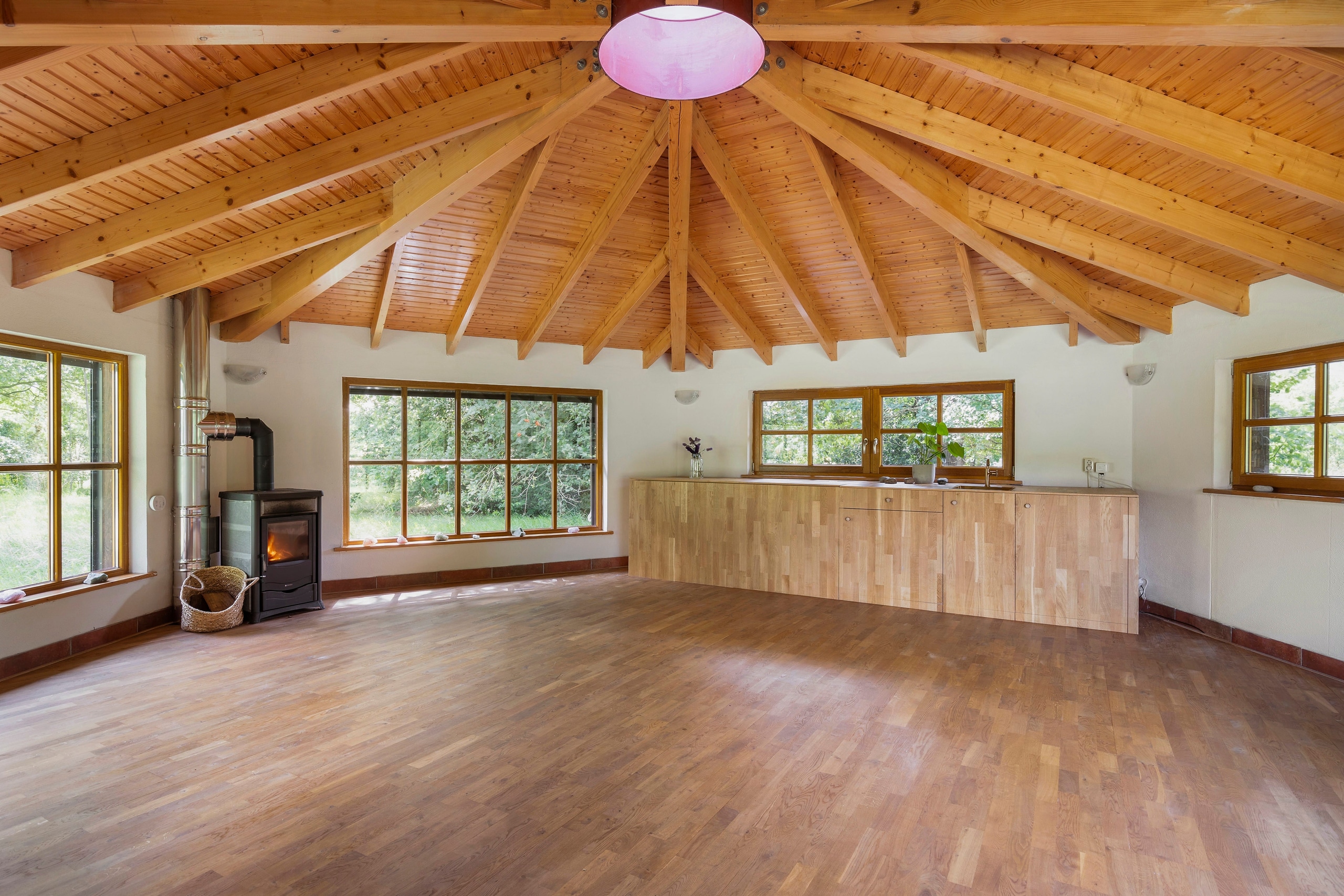 NATURE TEMPLE NESTLED IN THE OAK TREES