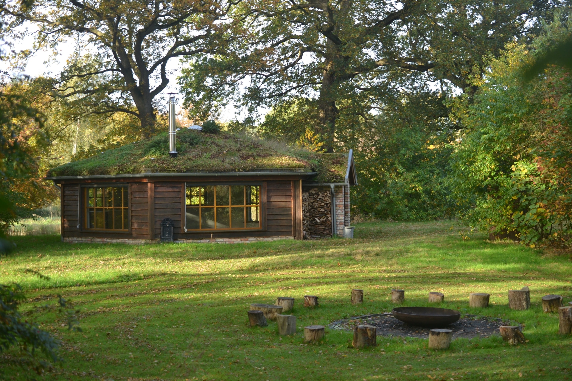 NATURE TEMPLE NESTLED IN THE OAK TREES